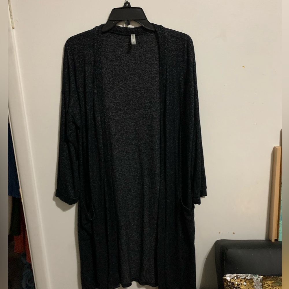 Emerald charcoal colored long cardigan. Size M